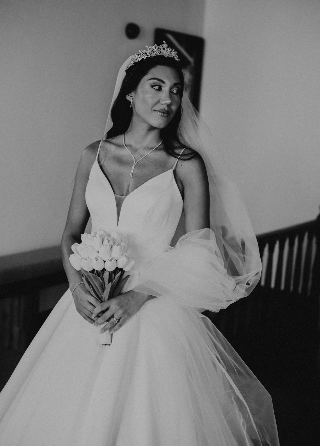 What Does a Personal Bridal Stylist Actually Do?